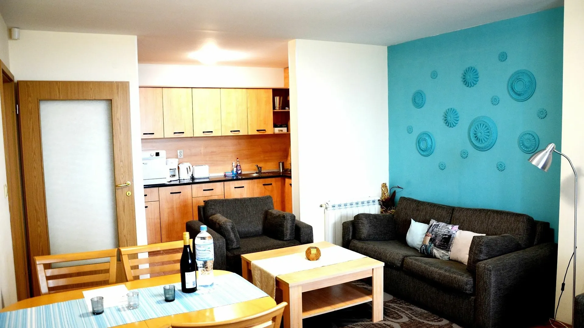 Varna Inn Sea Park Apartments